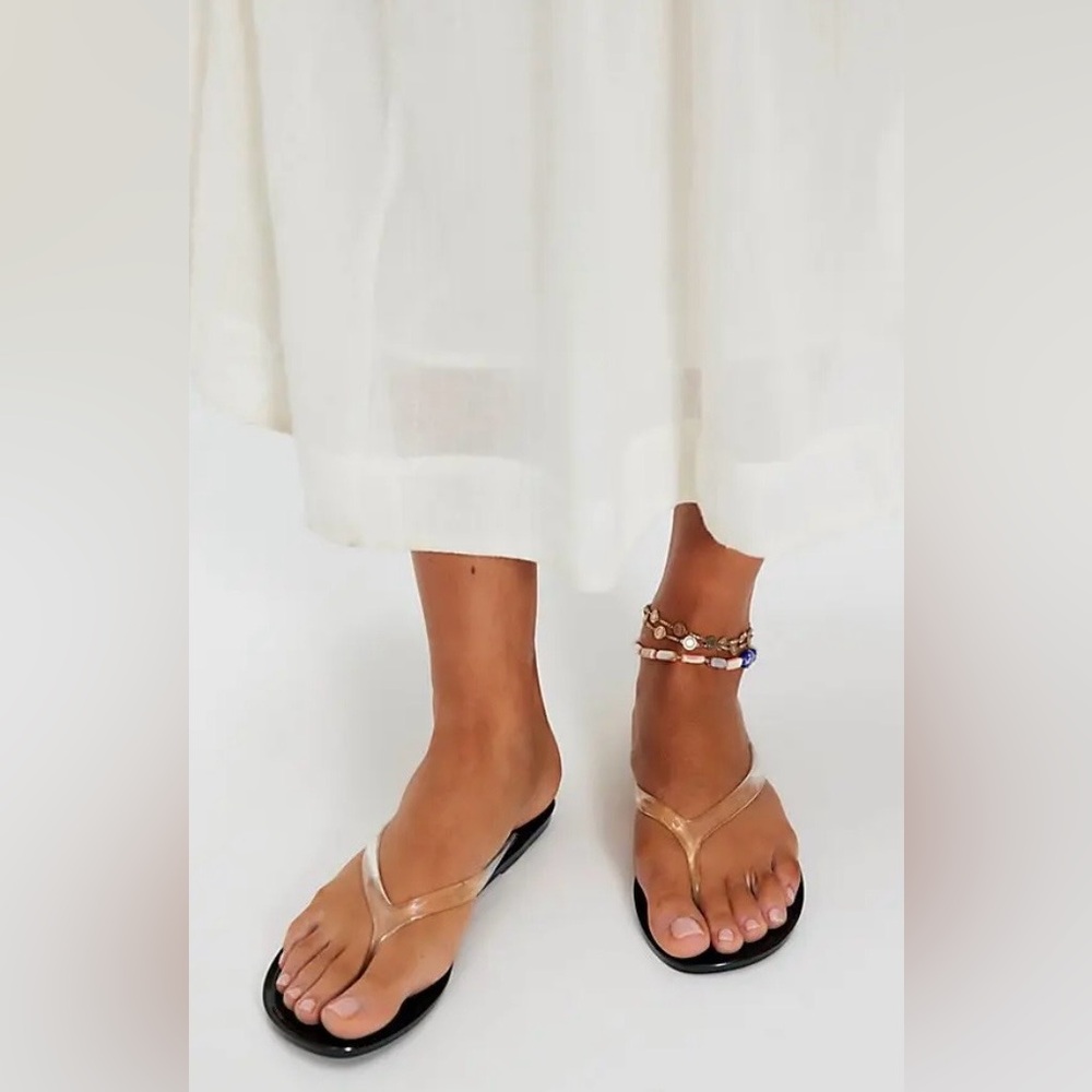 Jeffrey Campbell Black Jelly Sandals